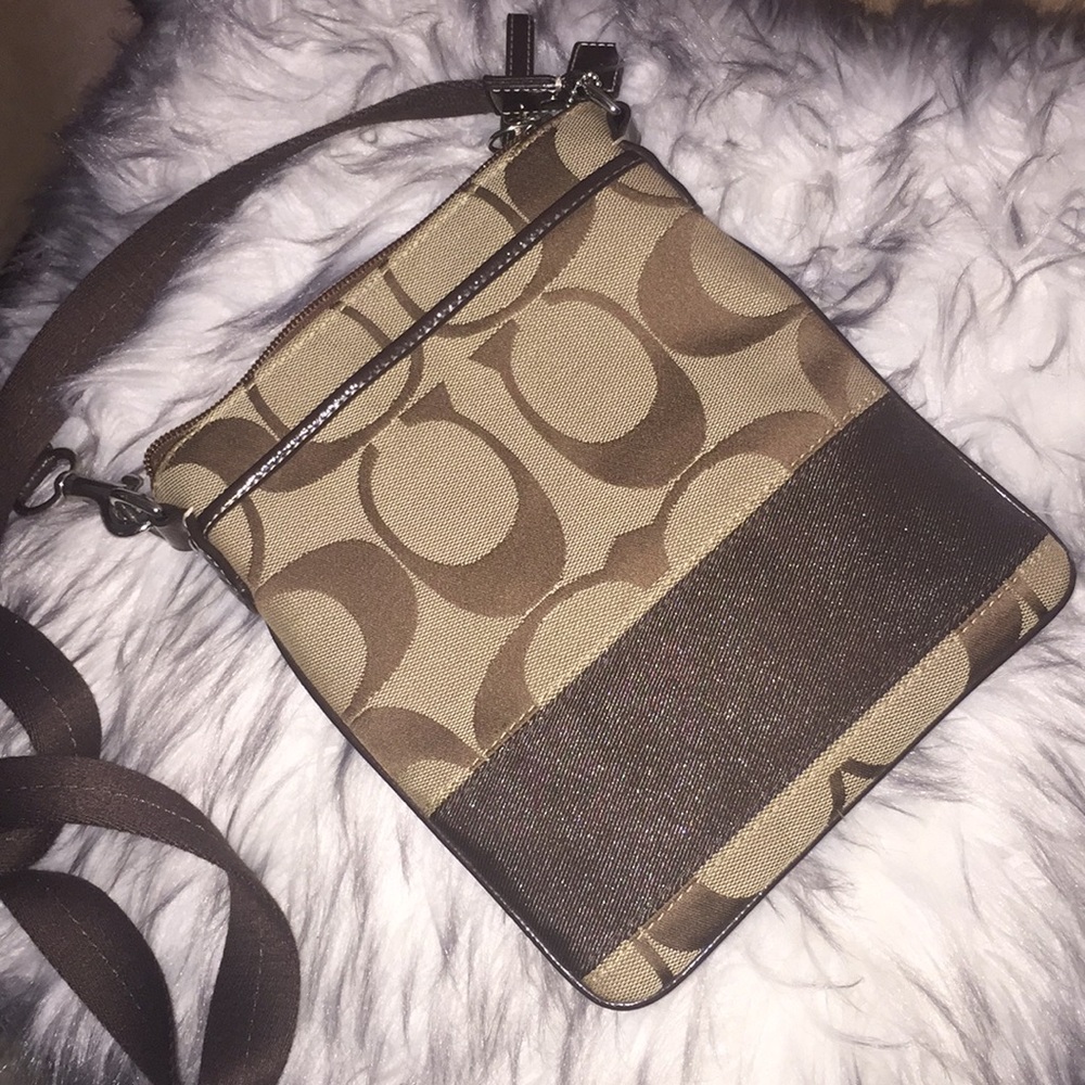 Coach Shoulder Bag